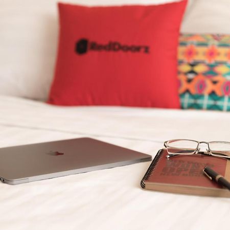 Reddoorz Premium Cloud 9 An Nhon Hotel Bandar Ho Chi Minh Luaran gambar
